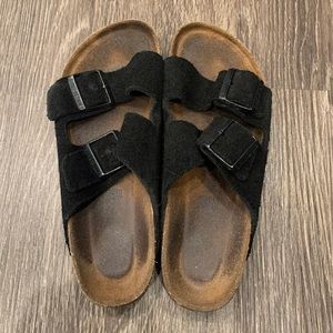 Birkenstock’s size 38